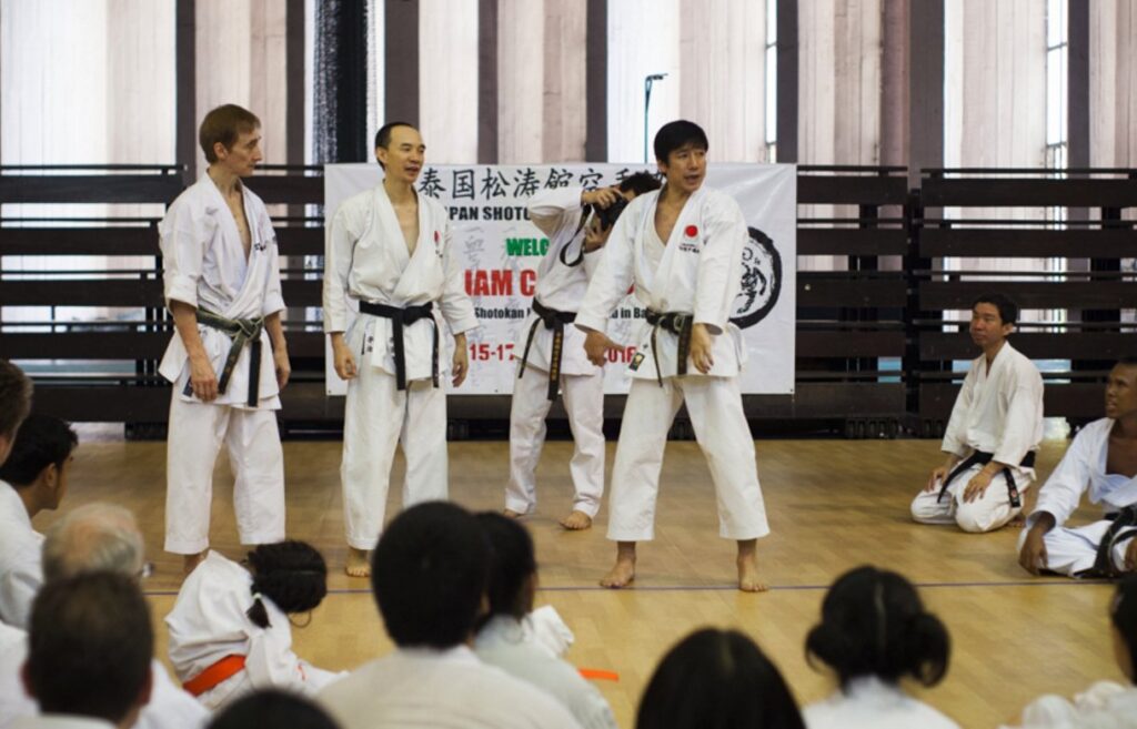 Instructors demonstrating at Siam Camp 2016