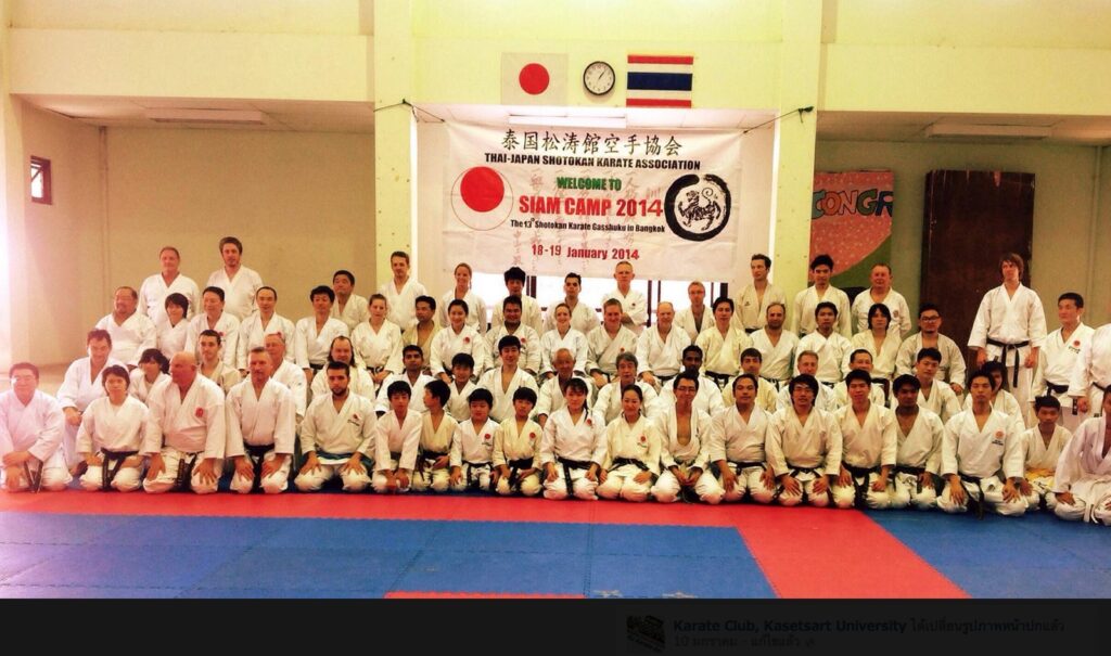 Group photo of participants at Siam Camp 2014